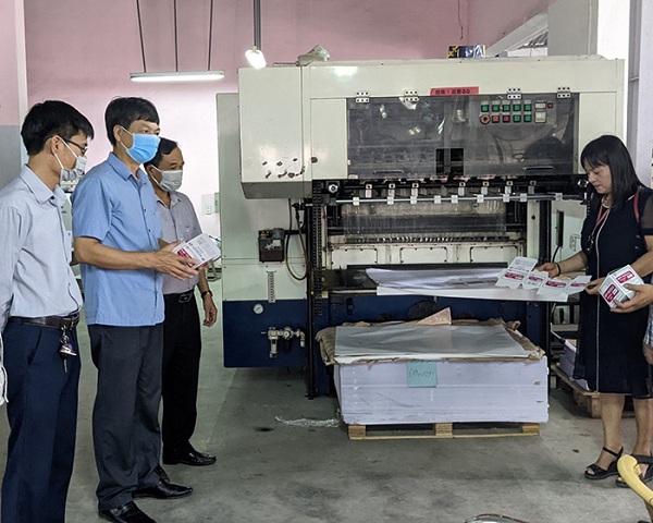 Ứng dụng khoa học công nghệ xây dựng dây truyền sản xuất bao bì, túi đựng thân thiện môi trường thay thế túi nilong tại Ninh Bình